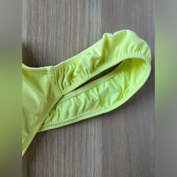 NWOT Wild Fable Bright Neon Yellow Ruched Ruffled Retro Style Cute Bikini - Picture 9 of 12